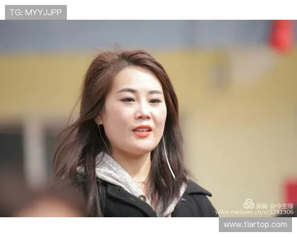 香港女企业家勇闯商海展巾帼智慧引领新时代经济潮流