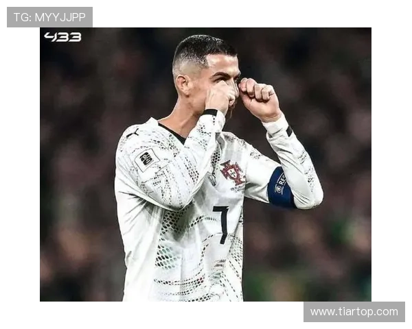 纳尼曝C罗自幼痴迷输球也落泪