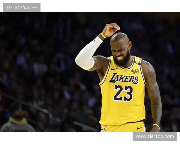 [NBA]詹姆斯送出助攻 文森特底角三分命中.